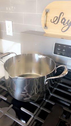 Cacerola De 6 QT  De Acero Inoxidable Tri-Ply Con Tapa Coladora