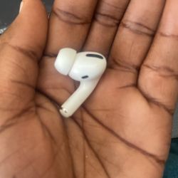 AirPod Pros Right Ear Bud 