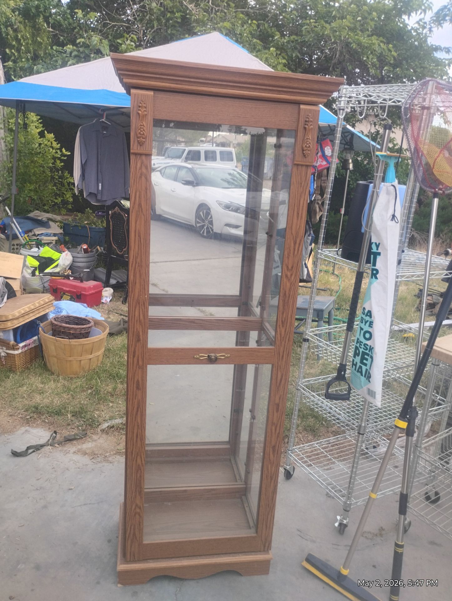 $250 DISPLAY CASE HAS GLASS SHELVING AS WELL