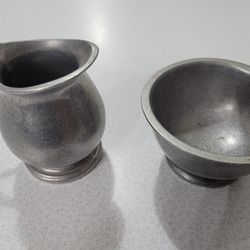 Vintage Wilton Armetale Pewter? RWP Creamer & Sugar Bowl USA