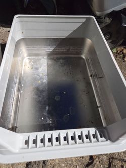 Stainless steel litter box