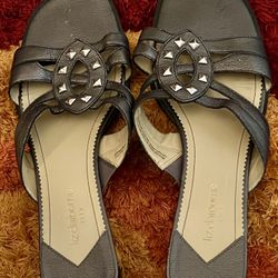 Liz Claiborne Flex Slate-Colored Studded Women's Sandals, Size 9M, 1.75” Heel