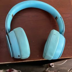 Beats Solo 4 Baby blue Edition