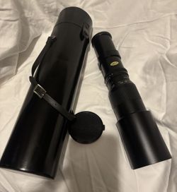 Vivitar Telephoto Lens 400 mm With Hard Case.