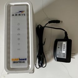 Módem + Router 