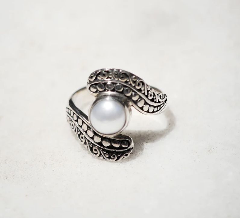 Pearl Ring