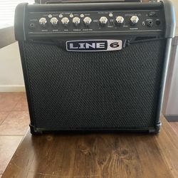 Line 6 Spider IV 15