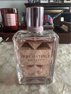 Givenchy Irresistible Perfume