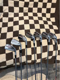 Kirkland Signature Irons 4-PW