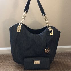 Michael Kors Purse 