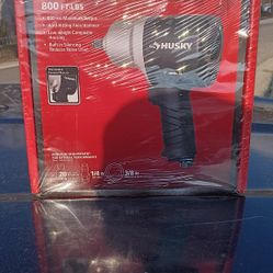 Husky 1/2" Impact Wrench 800 Ft Lbs