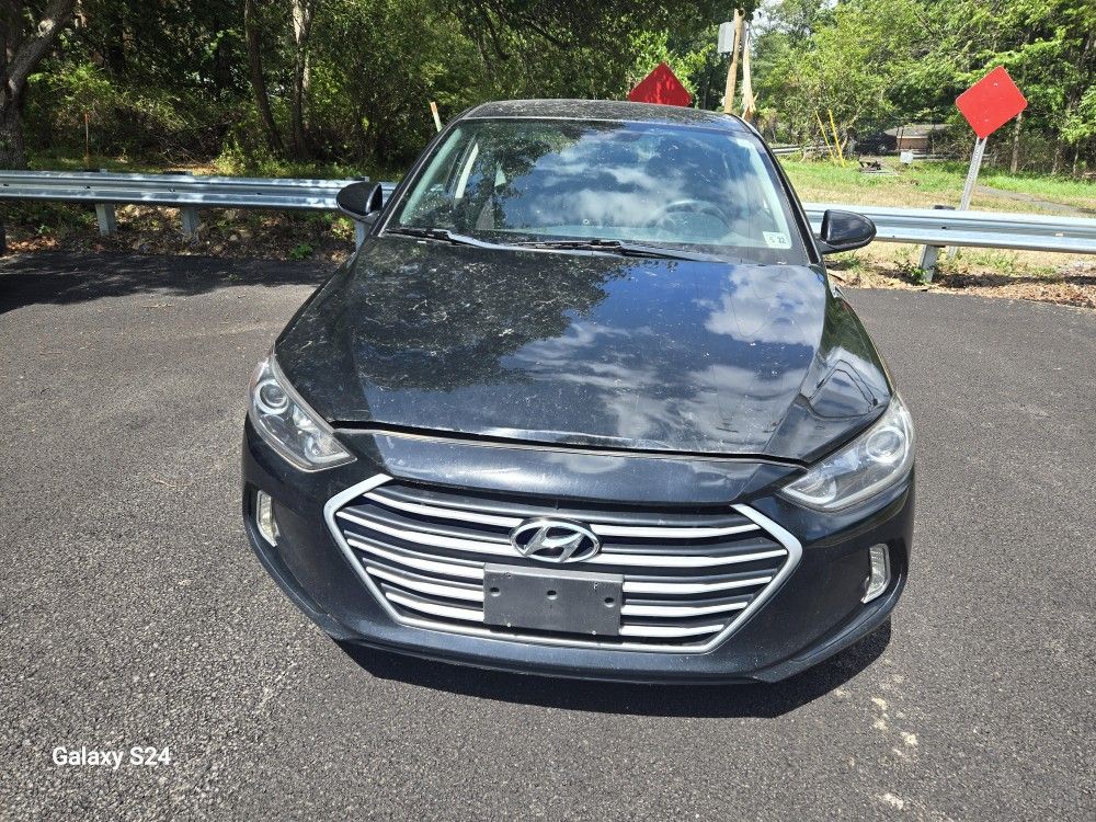 2017 HYUNDAI ELANTRA FOR PARTS
