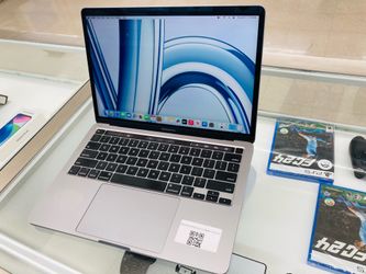MacBook Pro 2020 8gb ram 1tb ssd