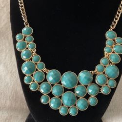 Gold Chain Necklace With Aqua Stones