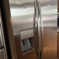Side By Side Refrigerator 