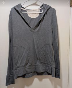 Hooded shirt
