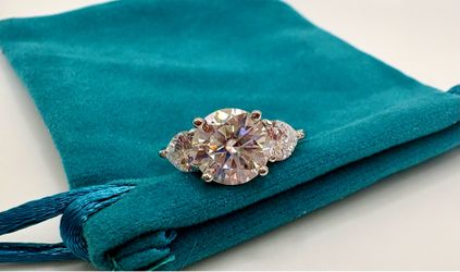 3Ct Moissanite Ring Size 7 14k  Gold