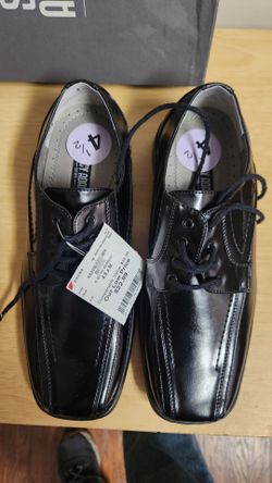 BIG BOYS SIZE 4.5M BLACK STACY ADAMS
