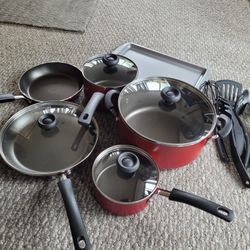 New  Nonstick Cookware Set 