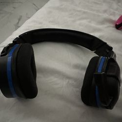 Headset for gaming