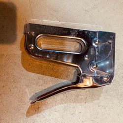 Staple Gun