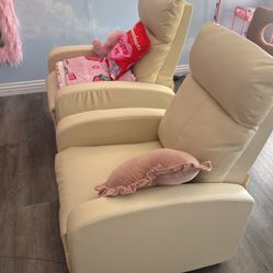 White Reclining chairs 
