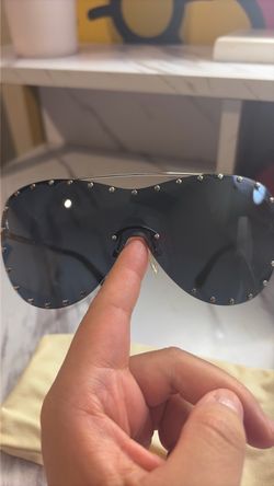 LV SUNGLASSES