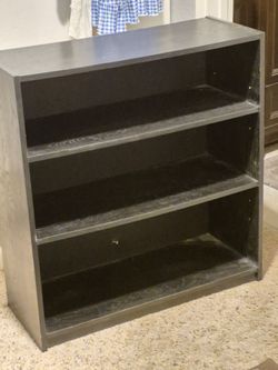 Black 3 shelf bookshelf