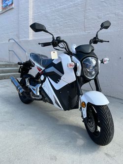 50cc automatic Scooter 0 miles