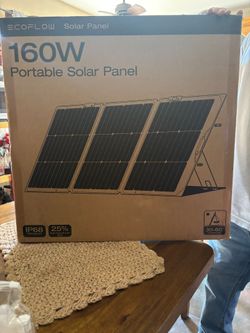 160 W ECOFLOW SOLAR PANEL!!! BRAN NEW!!