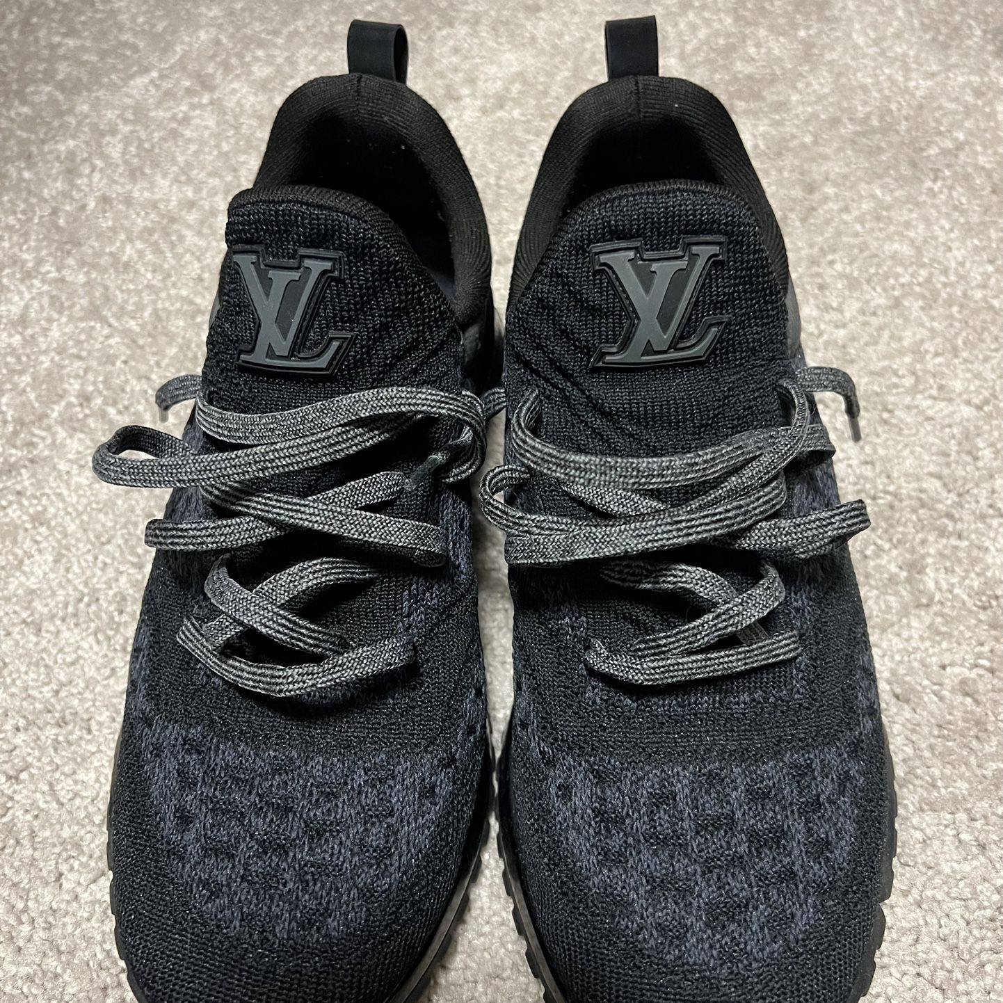 Louis Vuitton Sneakers for Sale in Champions Gt, FL - OfferUp