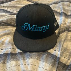 MIAMI new era hat 