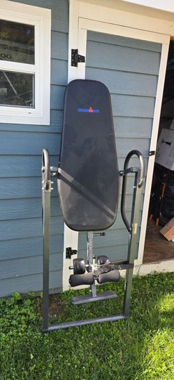 Inversion table