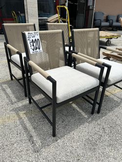 Outdoor Chairs 