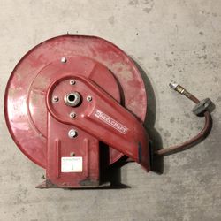 Reelcraft air compressor hose model 4NA84 Retails for $300
