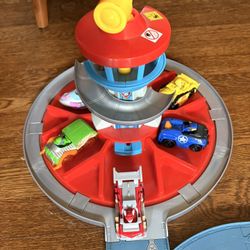 Paw Patrol Train Set with Five Vehicles 