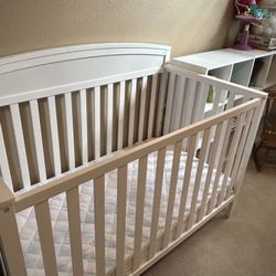 White Wooden Crib, LIKE NEW