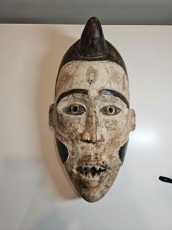 Large Hand-Carved African Tribal Wood Mask Wall Art – Vintage Folk Art Decor