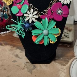 Vintage Multicolor Enameled Flower Necklace 