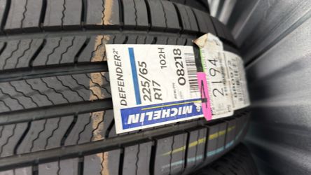 Brand new tires 225/65/17