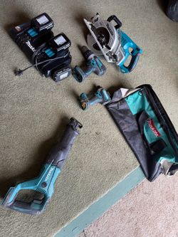 Makita Cordless Tool Set with Batteries and Bag