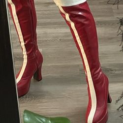 Super Woman, Wonder Woman Boots 