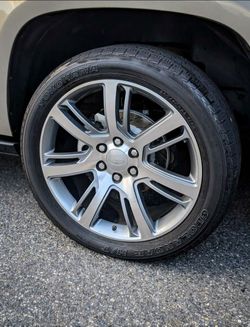 Cadillac Escalade ESV