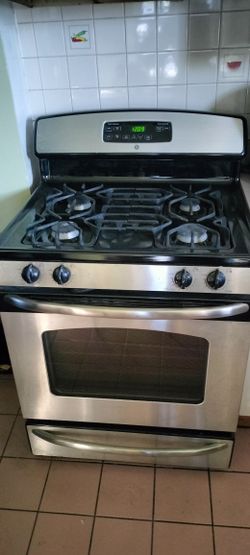 Lightly Used Gas Stove