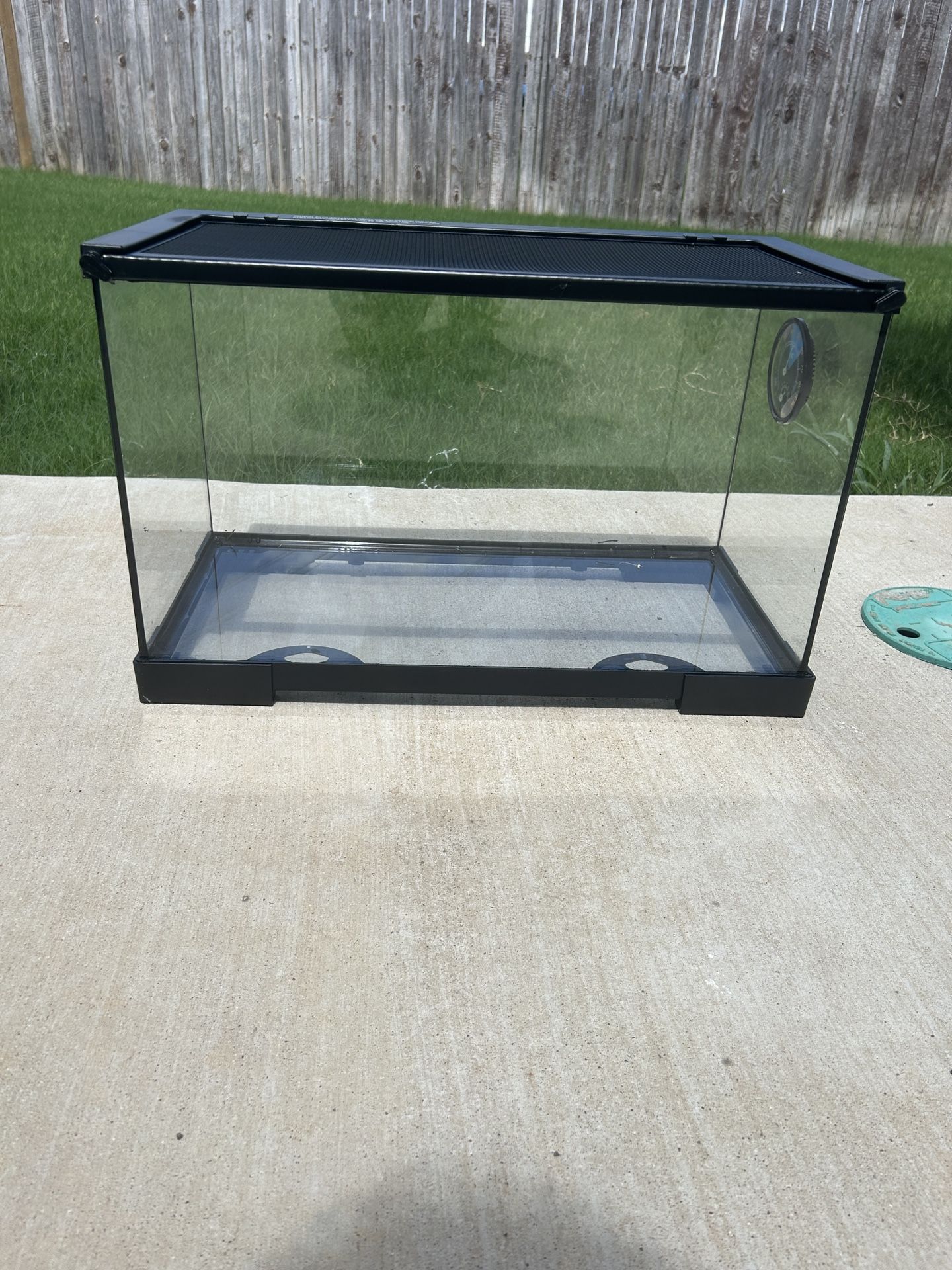 10 Gallon Tank, FOR Crabs or Reptilian’s