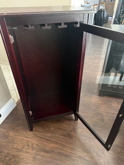 Wine Glass / Bottle Cabinet