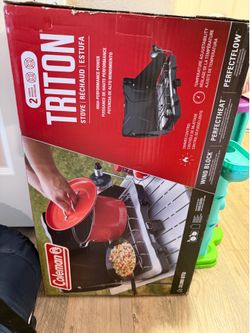 Portable outdoor grill