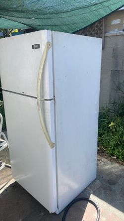 Used but working good refrigerator Frigidaire slauson and. Vermont , not delivery