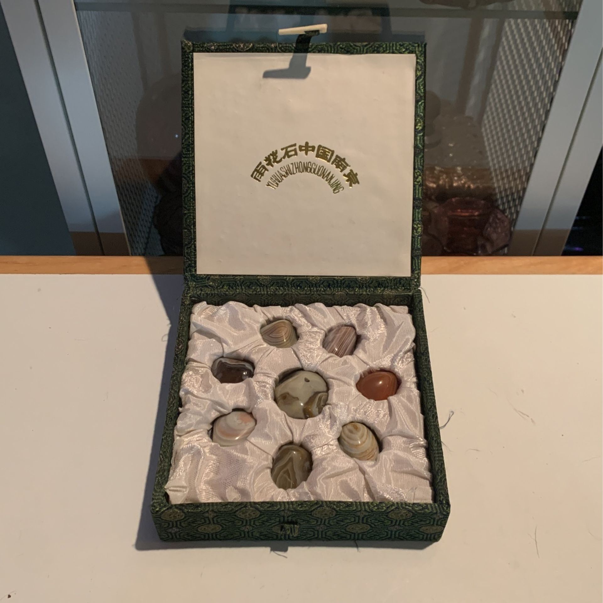 Chinese Yuhua Stone Yuhuashi Zhong Guo Nanjing China Polished Rain Flower Sedimentary Stones Geology Rocks Crystals Gems in Silk Case Chakra