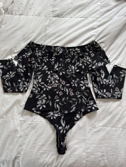 Guess black and white floral bodysuit 